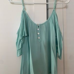 Honey Punch Tank top with Off-Shoulder Sleeves